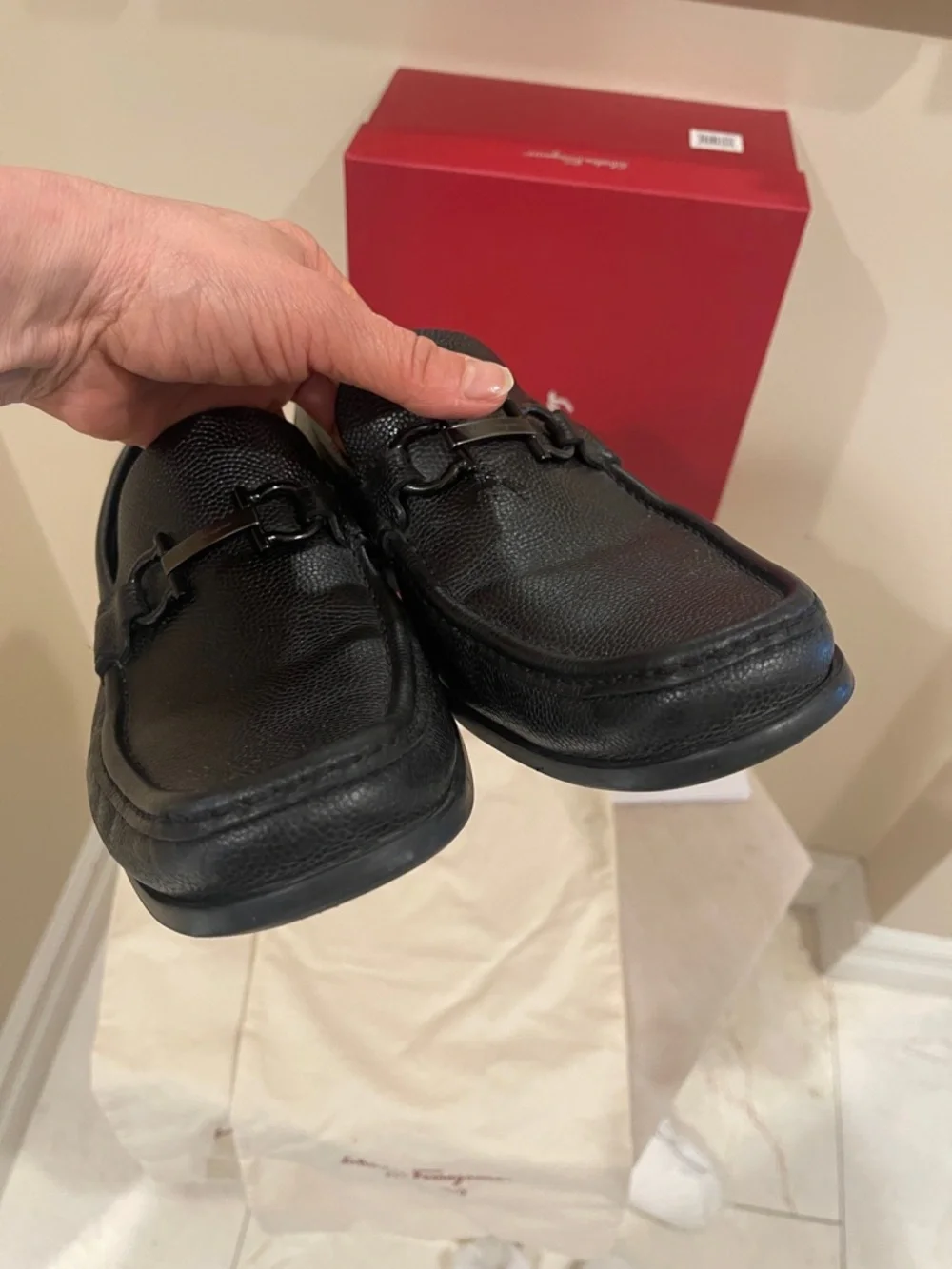 Salvatore Ferragamo Black Gancini-Accent Leather Loafers